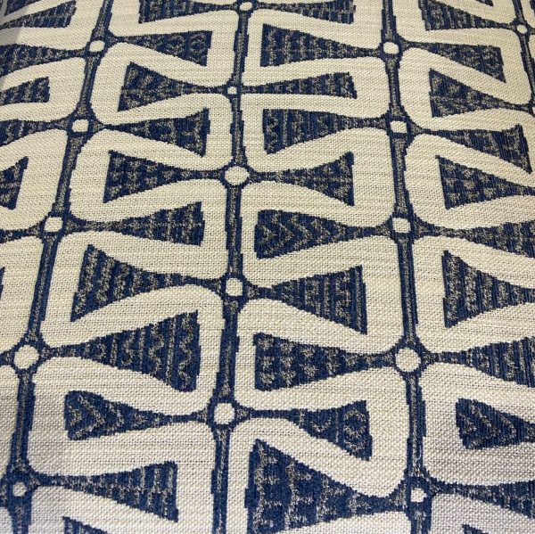 Accent Chair A05 - Image 3