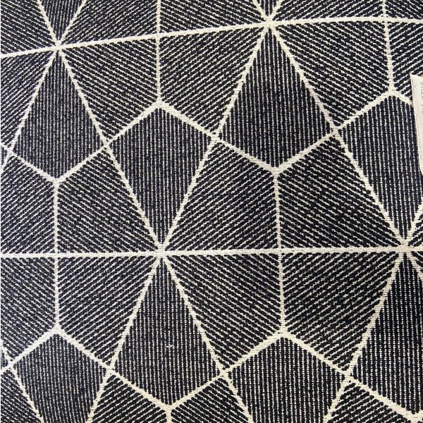 Accent Chair B04 - Image 3