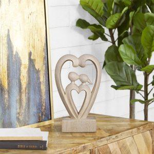 Couple Love Sculpture